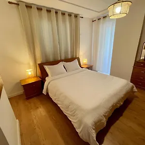 Proper 1 Apartment
