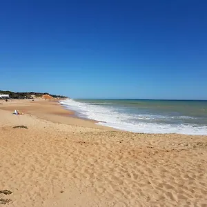 holiday-apartment-200m-to-the-beach.hotelaalgarve.com/