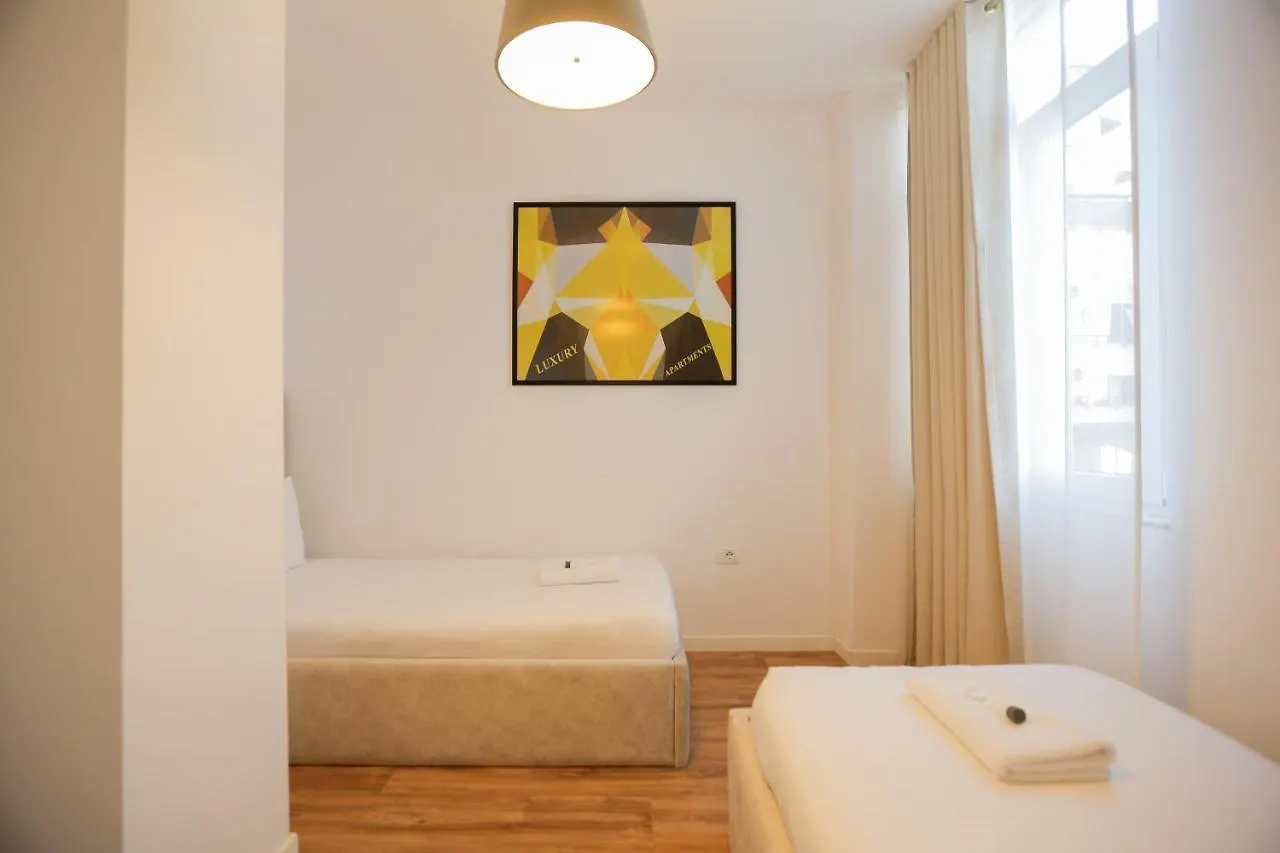 Miku Apartment-Sophisticated 2Bd Apartment At Taiwan Tirana