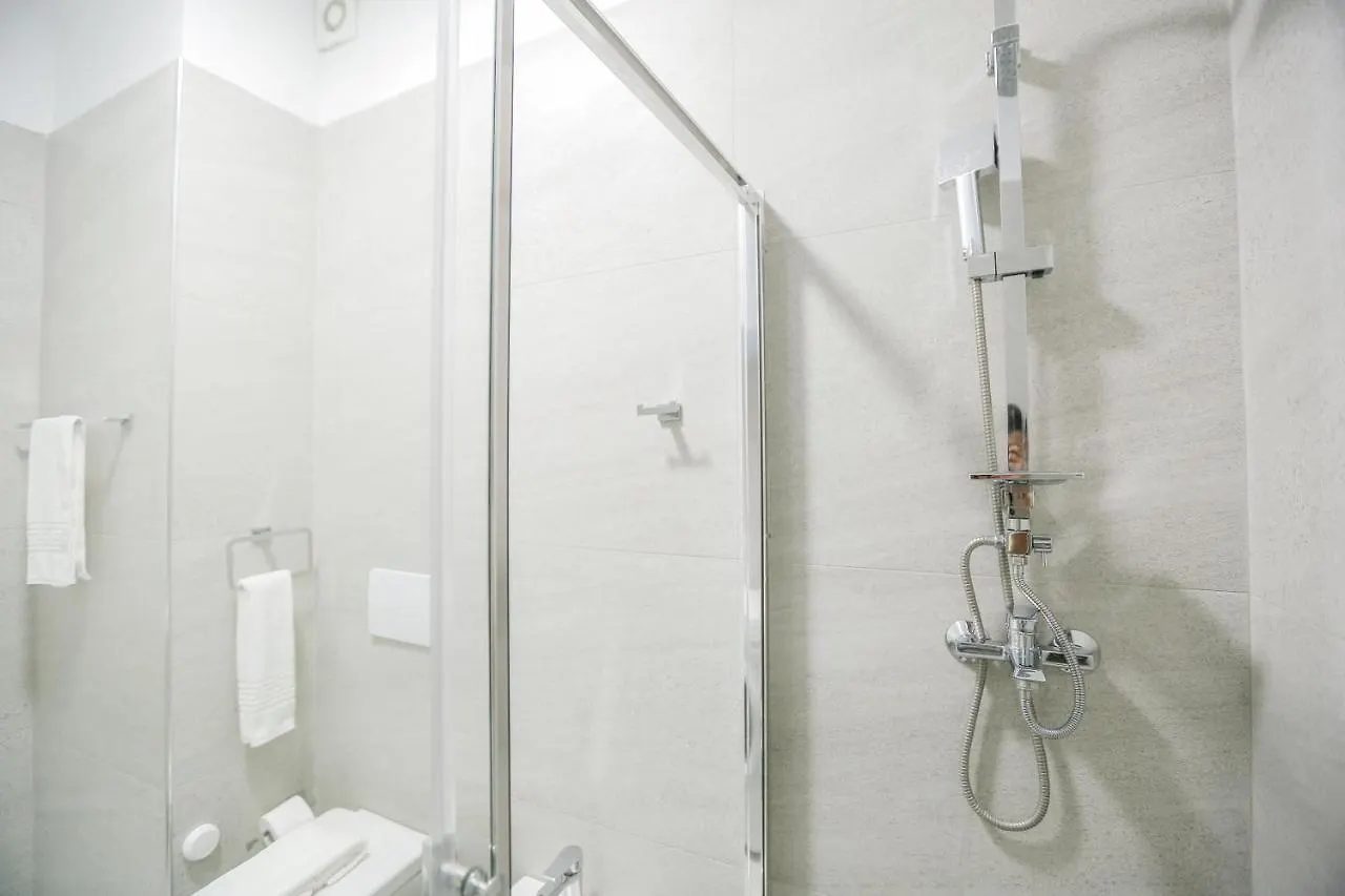 Miku Apartment-Sophisticated 2Bd Apartment At Taiwan Tirana