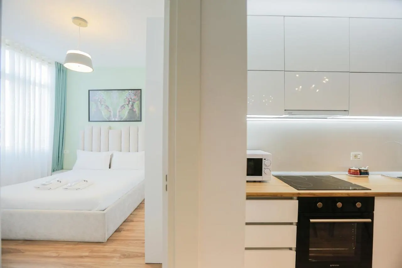 Miku Apartment-Sophisticated 2Bd Apartment At Taiwan Tirana 0*,