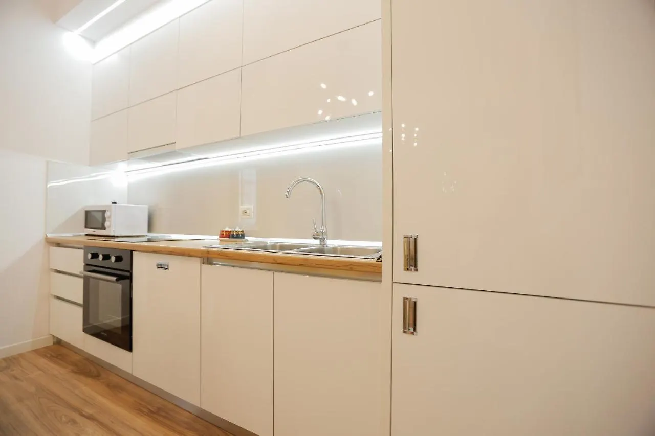 Miku Apartment-Sophisticated 2Bd Apartment At Taiwan Tirana Albania